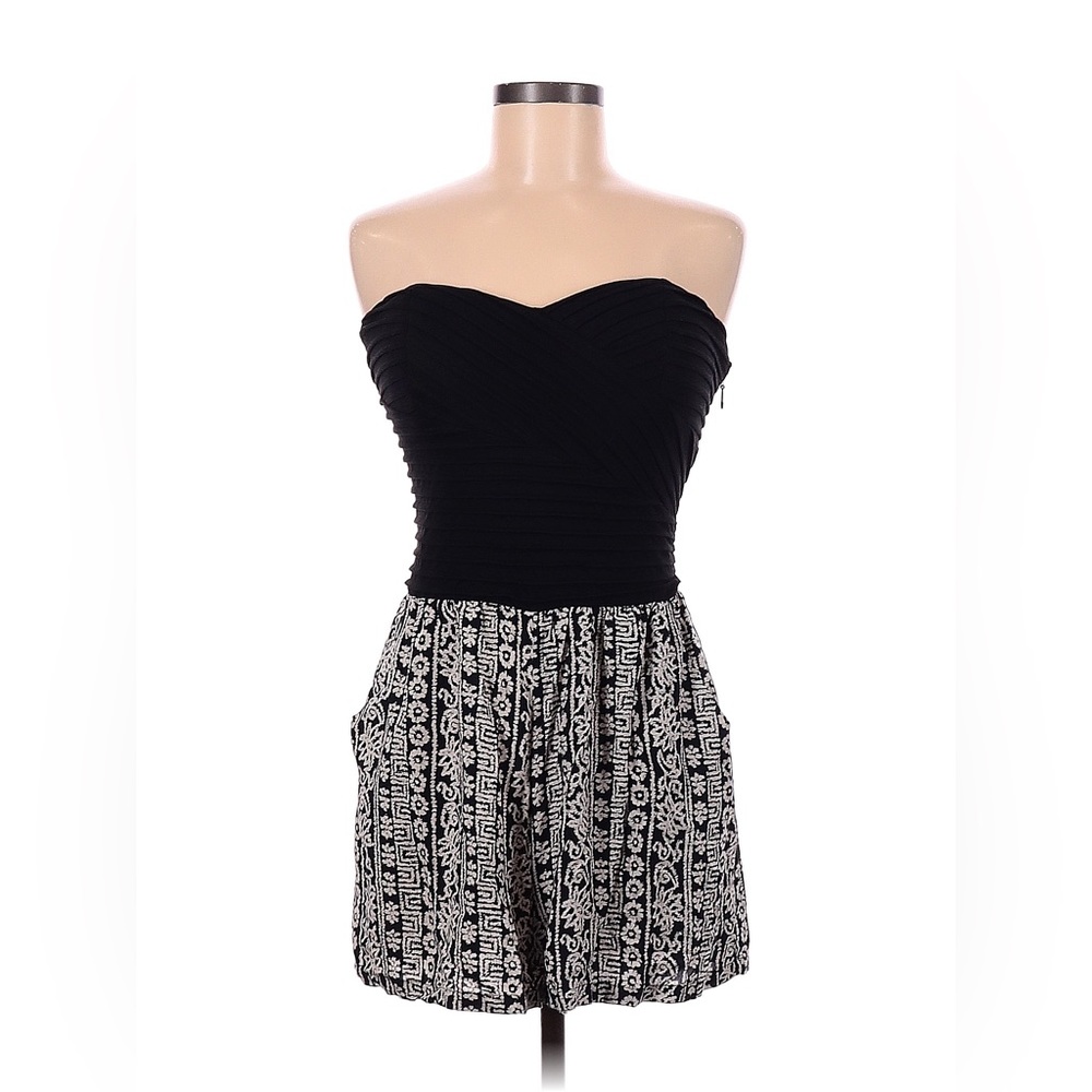 Casting LA Small Strapless Romper